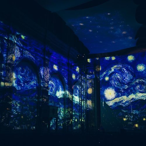 Van Gogh : The Immersive experience revisits starry night
