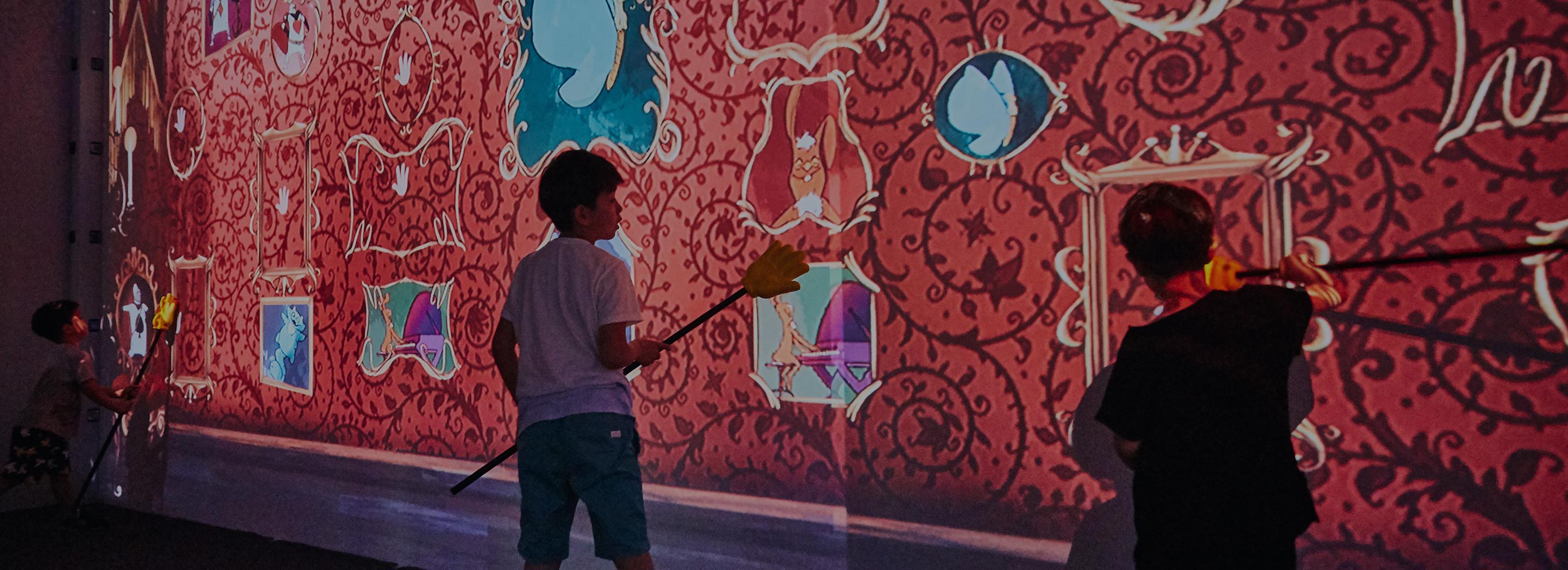 Alice in wonderland uses mapping and interactive technologies